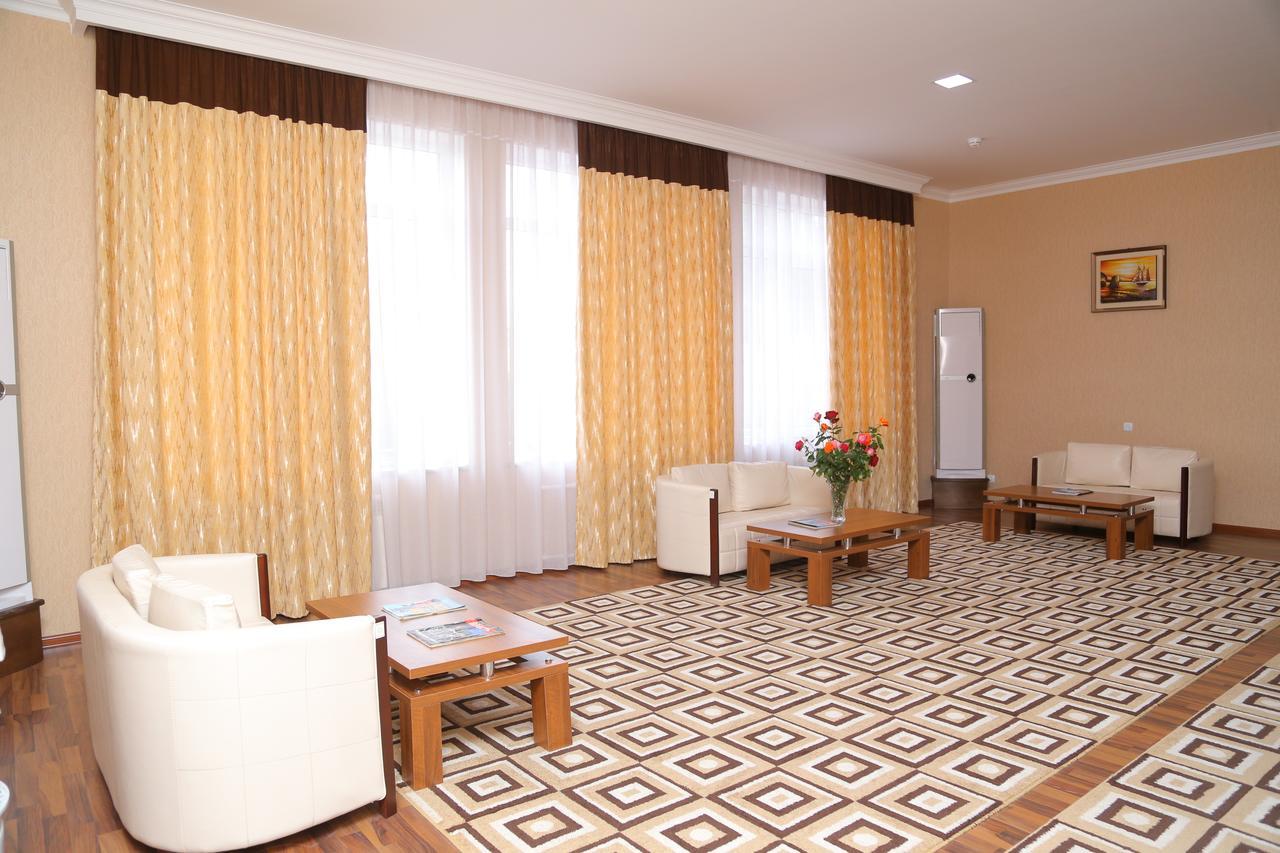 Sipehr Hotel Chkalovsk 외부 사진